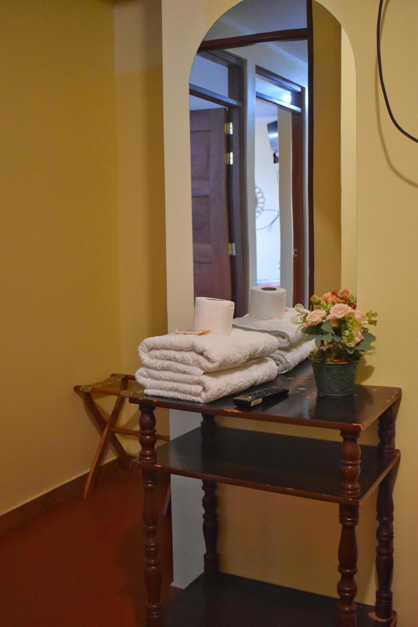 Suzet House Guest House Oxapampa Exterior photo